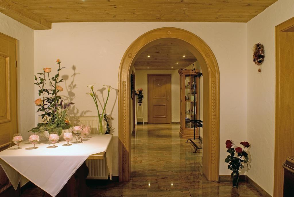 Hotel Zum Fischerwirt Baindlkirch Ruang foto